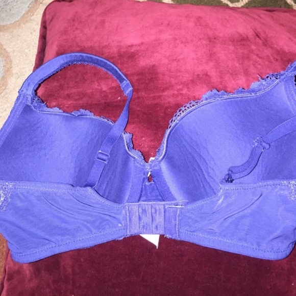 VS lined Demi Bra - Picture 2 of 3
